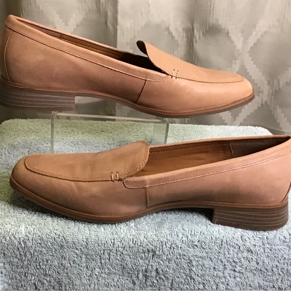 Lucky Brand LB Laurein Loafers - Picture 4 of 11